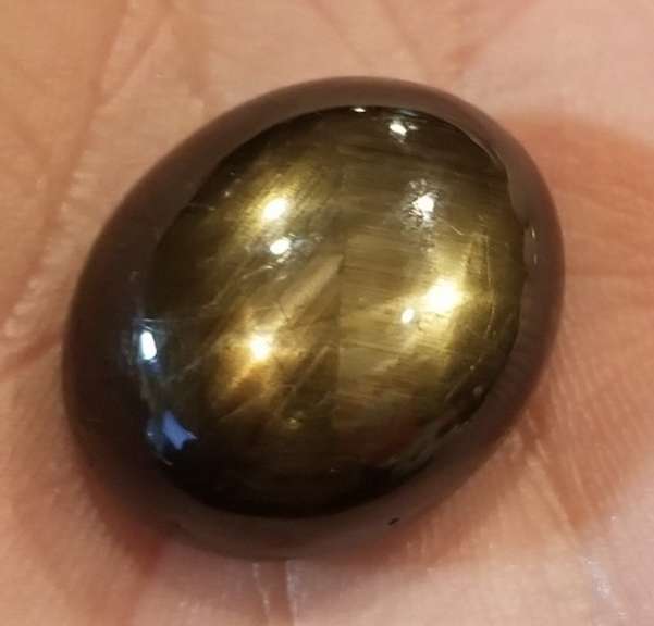 Substantial 39.92ct well defined Star Sapphire