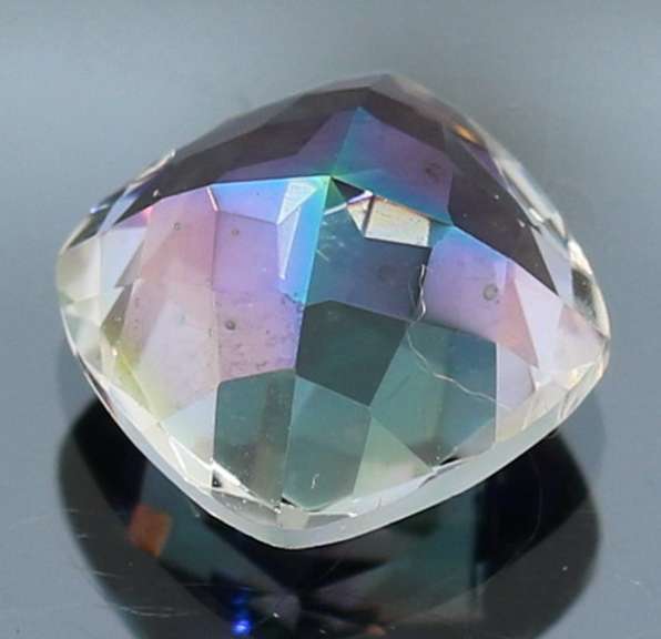 Brilliant multi-color 9mm 3.02ct Mystic Quartz