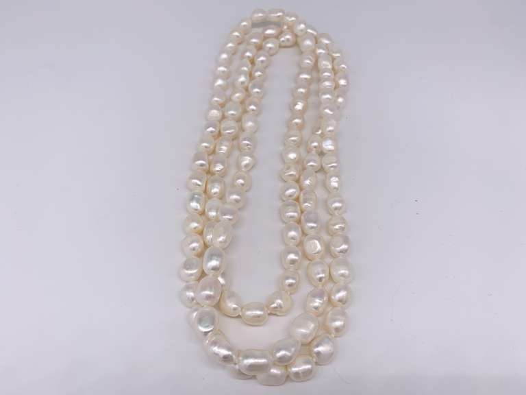 Beautiful 46 inch Long Pearl Necklace