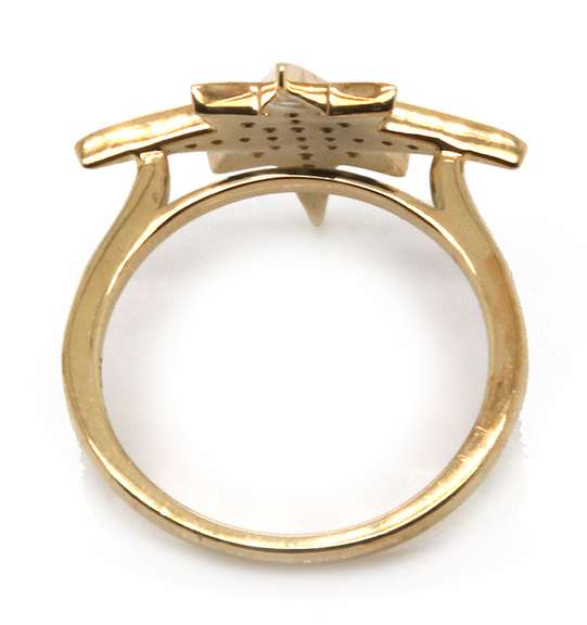 Trendy & Fun 10kt YG Pave Diamond Star Ring