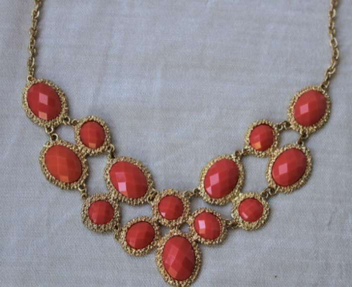 Set Of Fashion Jewelry Neck Lace