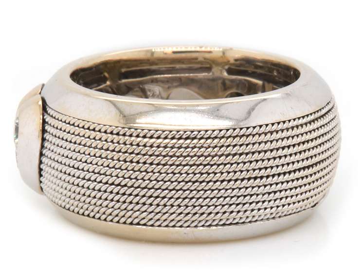 Contemporary 18kt WG Wide Ribbed Band with Diamond Heart Center
