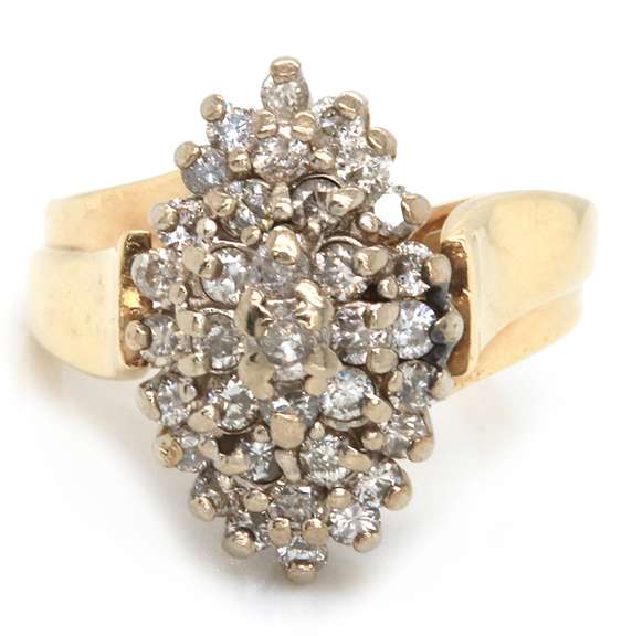 Posh & Glitzy 14kt YG Round Brilliant Cut Diamond Cluster Ring