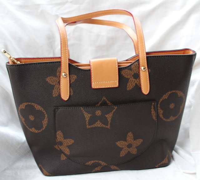 100% Fine leather Designer Bag