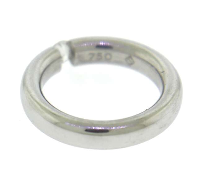 Dazzling 18kt White Gold Tension Set Round Diamond Ring