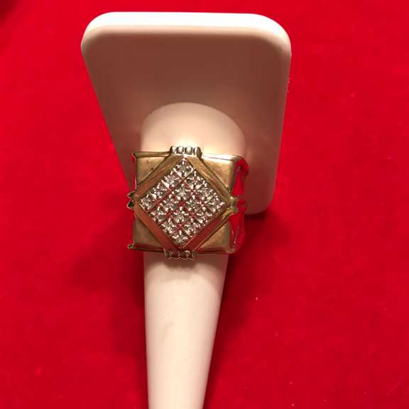 MENS 14K GOLD DIAMOND RING