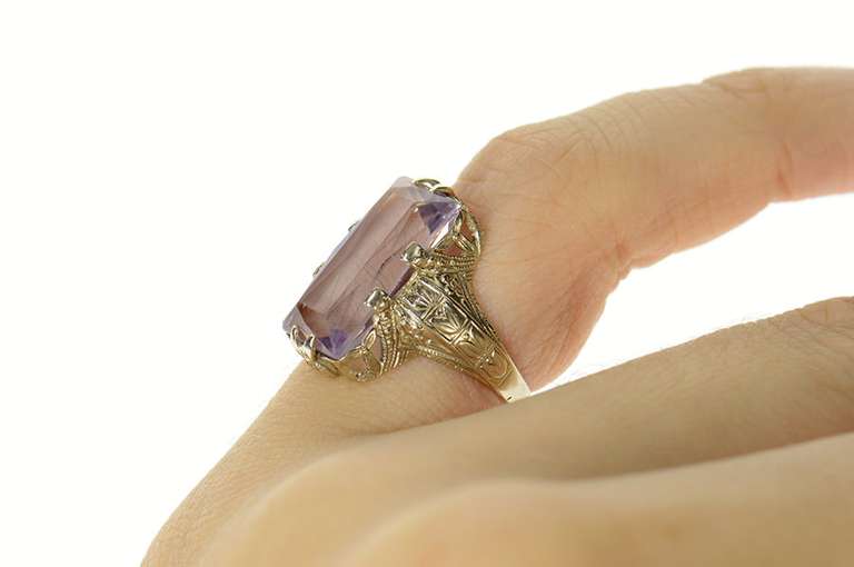 14K White Gold Art Deco Ornate Sim. Amethyst Cocktail Ring