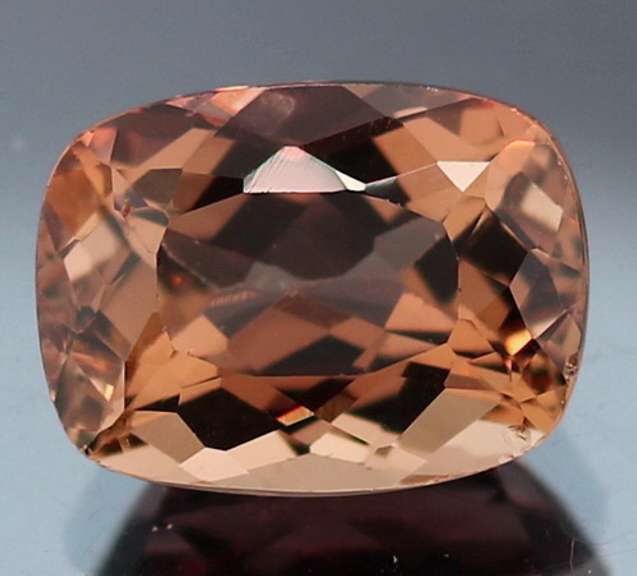 Ravishing 7.95ct VS true Imperial Topaz