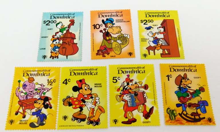 7 Commonwealth of Dominica Walt Disney Stamps