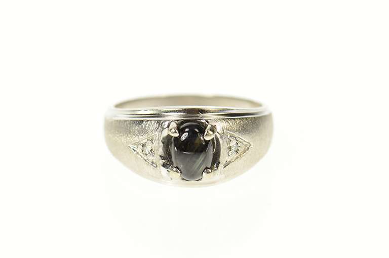 14K White Gold Retro Black Star Sapphire Diamond Accent Ring