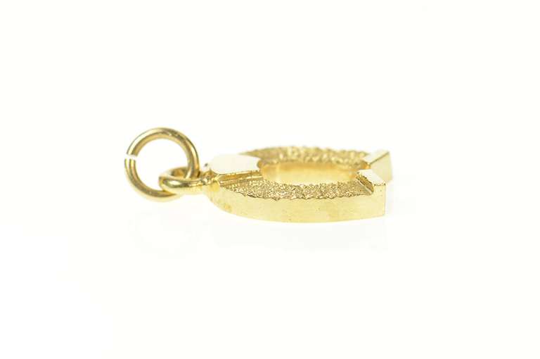 14K Yellow Gold Retro 1960's Textured Horse Shoe Lucky Charm/Pendant