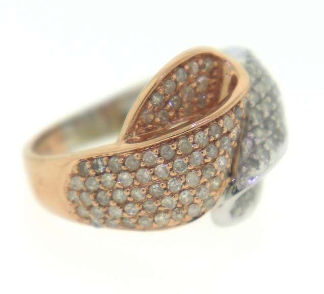 Fabulous White & Rose Gold Pave Diamond Ring