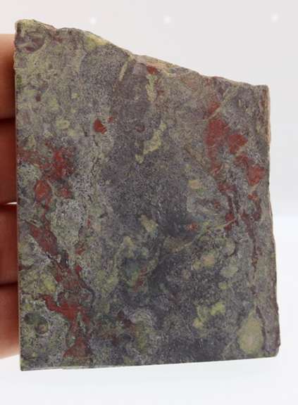 Untreated! 466ct dragon Blood Stone cutting