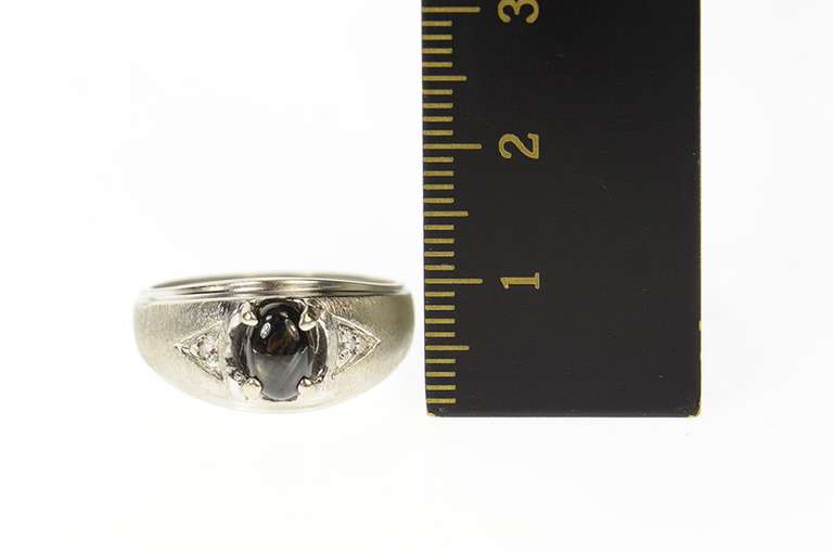 14K White Gold Retro Black Star Sapphire Diamond Accent Ring