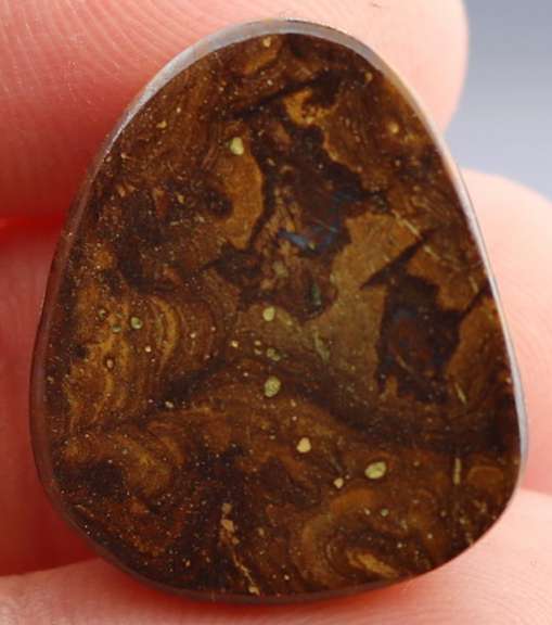 Highly figurative 24.32ct Koroit boulder Opal