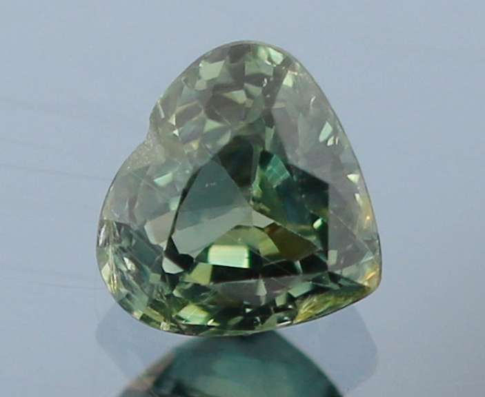 Stunning heart cut .98ct blue green Australian Sapphire