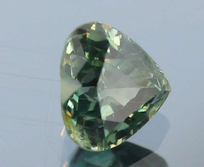 Stunning heart cut .98ct blue green Australian Sapphire