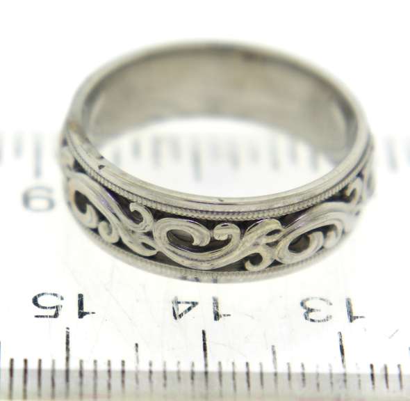Amazing 14kt White Gold Artcarved Comfort Fit Scroll Band