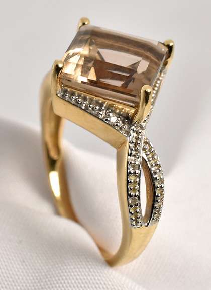 Modern Smokey Quartz Ring