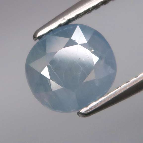 Collectors 2.67ct Tanzanian blue gray Sapphire