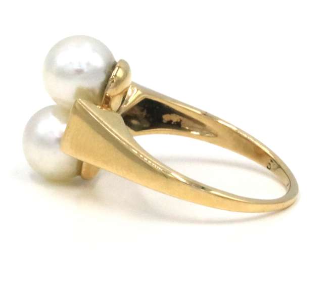 Modish 14kt YG 2 Pearl with Diamond Accents Ring