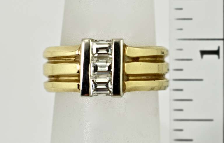 Stunning 18K Baguette Diamond Ring