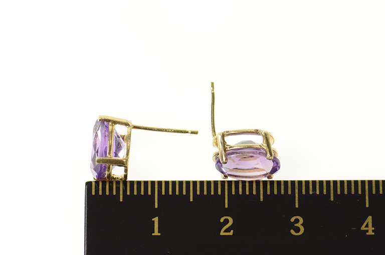 14K Yellow Gold Oval Amethyst Solitaire Classic Stud Earrings