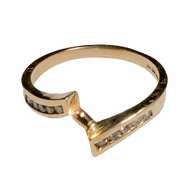 14 K Yellow Gold 5 Round Diamond Ring