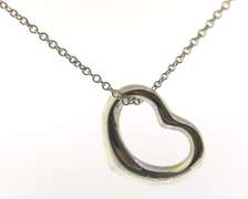 Chic Tiffany & Co. Elsa Peretti Sterling Silver Open Heart Necklace