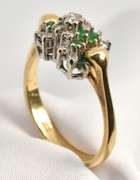 Sweet Vintage Emerald & Diamond Ring