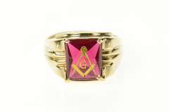 10K Yellow Gold Retro Men's Masonic Etched Syn. Ruby Ring