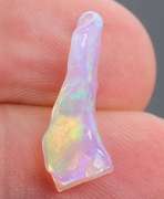 Uncut unheated 3.32ct Jelly Opal vein