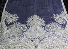 A Very Unique Design Lady's Scarf