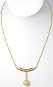 High-Class Golden Pearl & Diamond Necklace in 14KT Yellow Gold