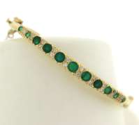 Remarkable Natural Eemerald and Diamond Bangle Bracelet