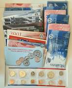22 1981 - 1988 US  Mint Sets