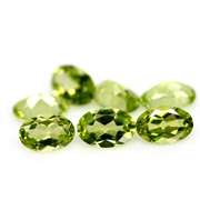 Dazzling 3.19ct untreated lime green Peridot set