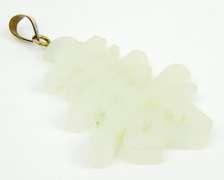 Vintage 10K Chinese Jade Pendant