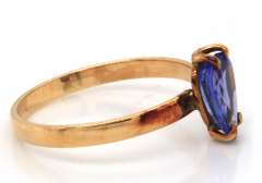 Alluring 18kt Pear Shaped Tanzanite Ring