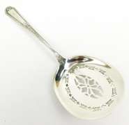 Beautiful Antique 1924 Sterling Silver Tomato Server