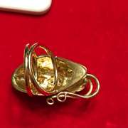 LADIES 18K GOLD DIAMOND DRAGON RING