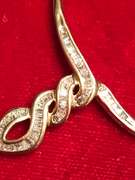 LADIES 14K DIAMOND NECKLACE