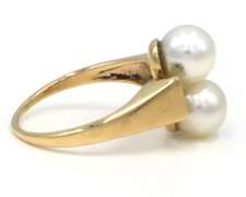 Modish 14kt YG 2 Pearl with Diamond Accents Ring