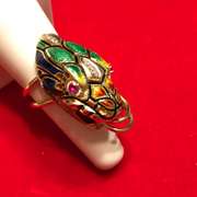LADIES 18K GOLD DIAMOND DRAGON RING