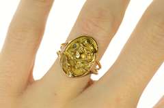 14K Yellow Gold Ornate Diamond Repousse Driving Lady Ring