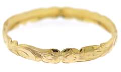 Simple Yellow Gold Engraved Plumeria Bangle