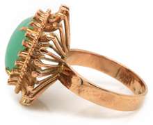 Vintage 14kt YG Cabochon Green Sunburst Jade Ring