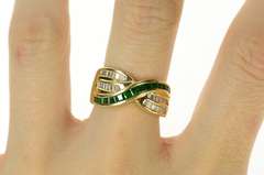 14K Yellow Gold Emerald Baguette Diamond Criss Cross Band Ring