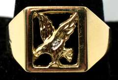 Bold Onyx Eagle Ring in Yellow Gold