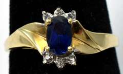 Chic Sapphire & Diamond Accent Ring in Yellow Gold